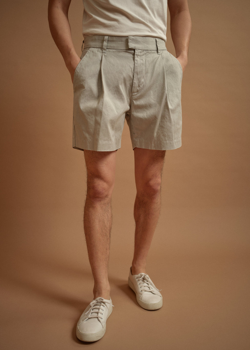 Cotton Hemp Twill Pleated Shorts